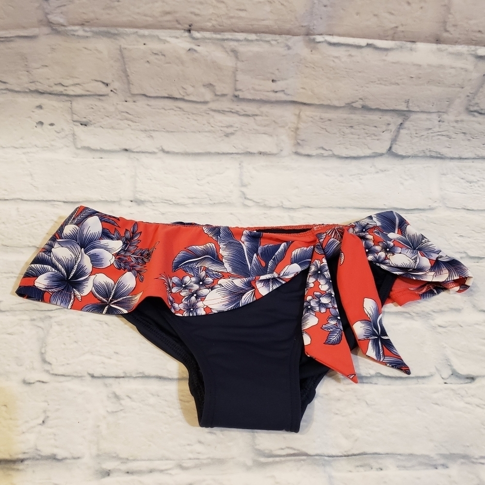 Seafolly size 10 bottoms only